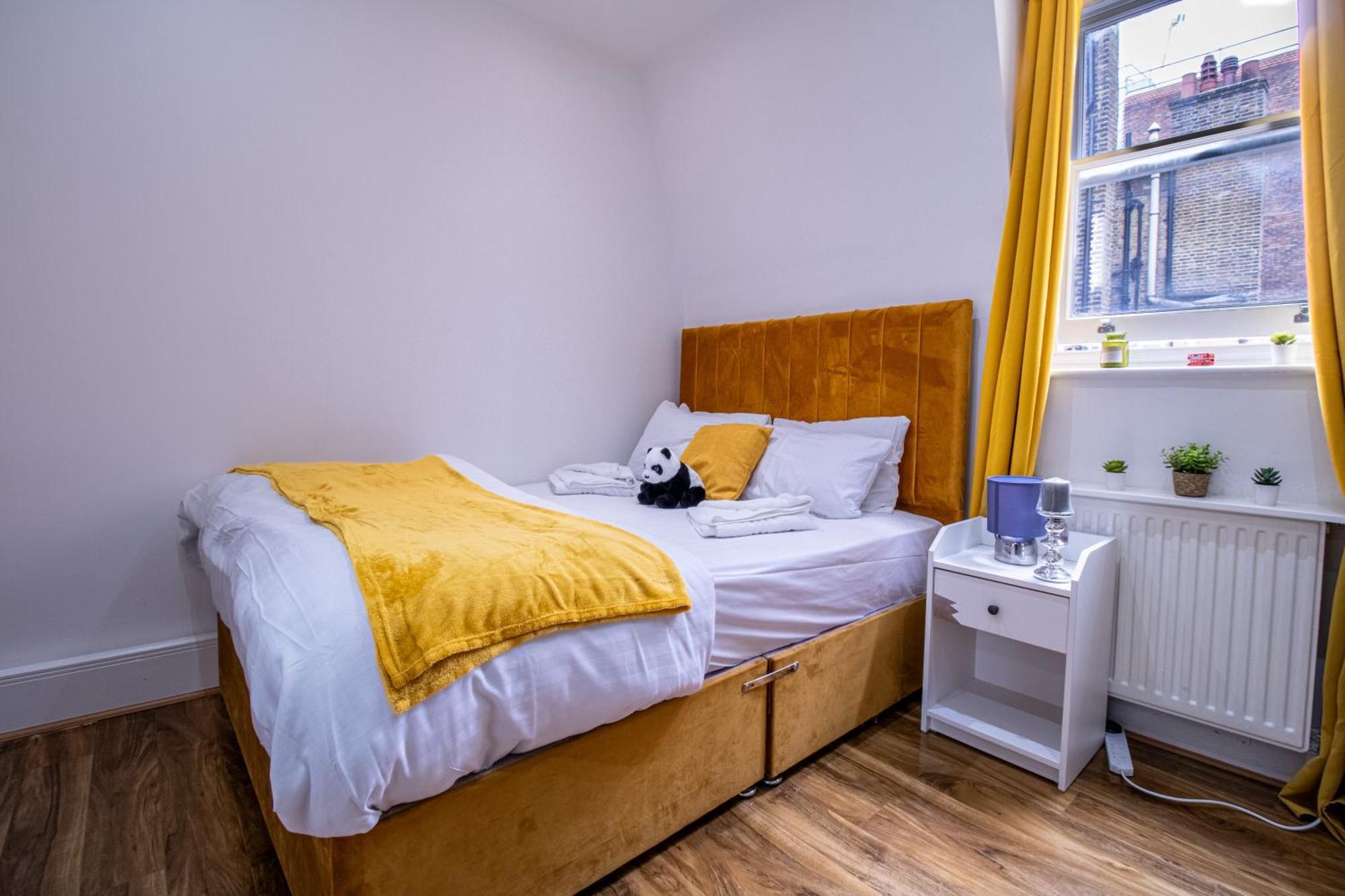 Modern 2-bedroom On Oxford Street 8gc Londen