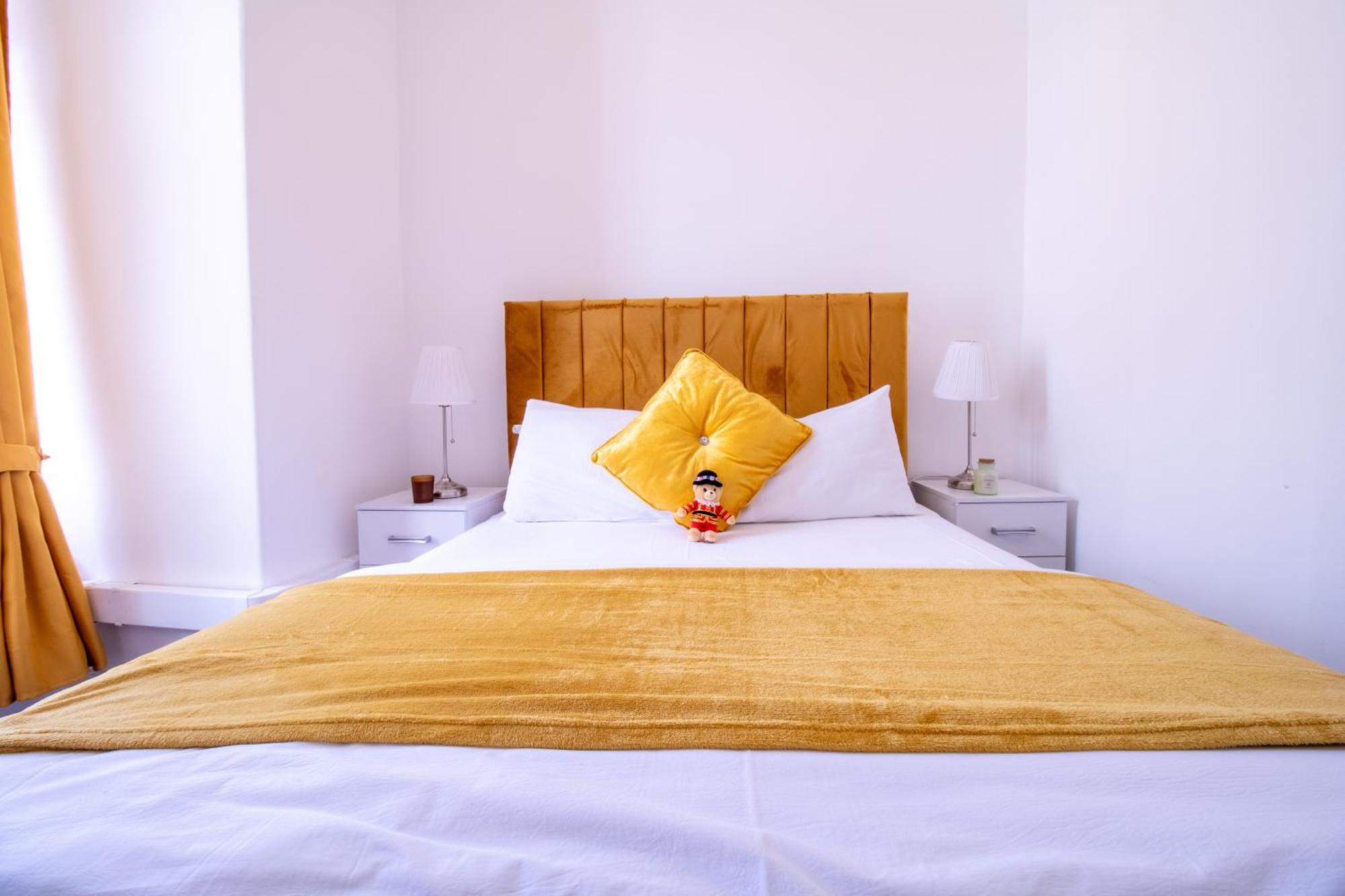 Modern 2-bedroom On Oxford Street 8gc * Londen