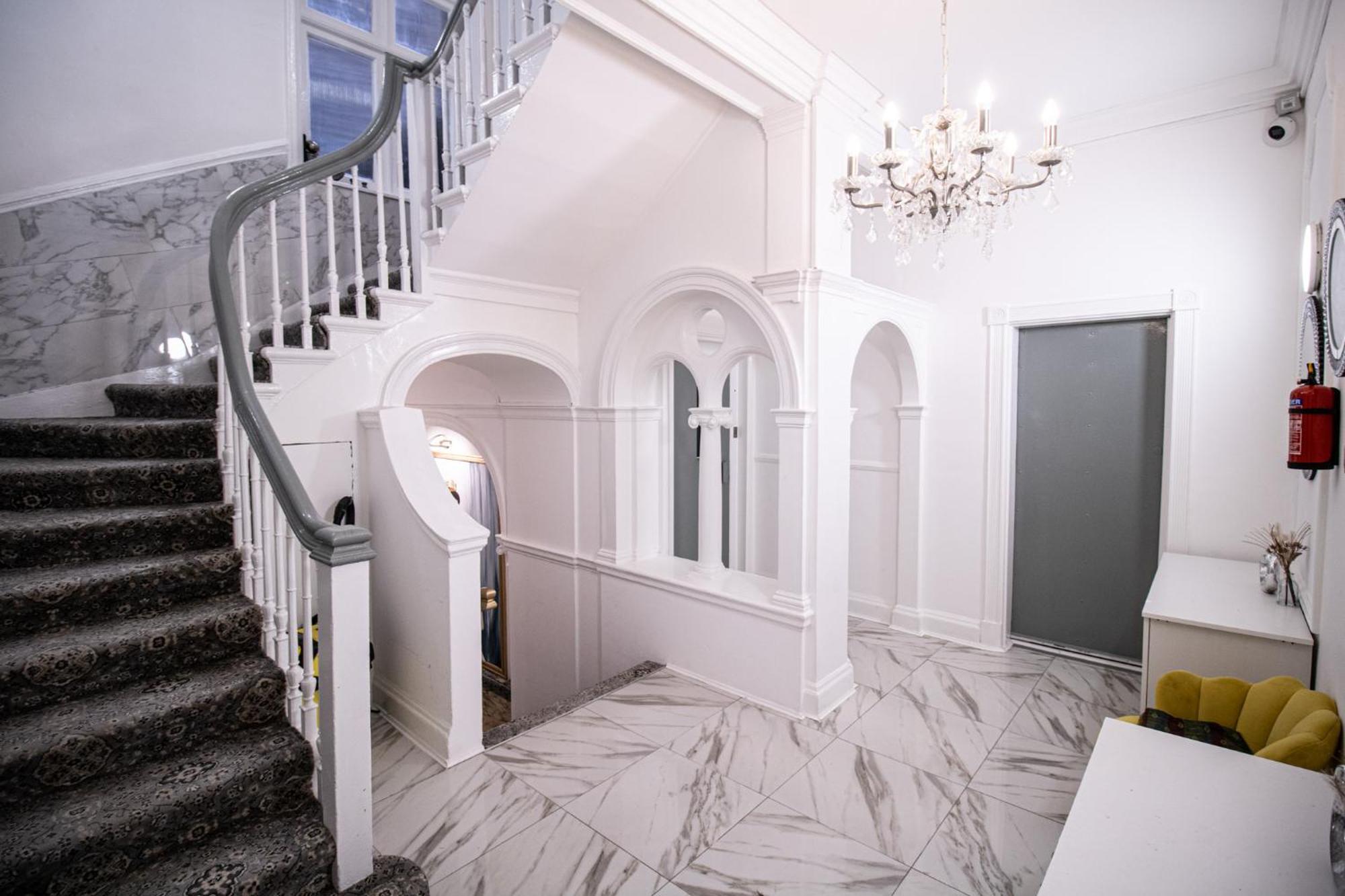 Modern 2-bedroom On Oxford Street 8gc Appartement
